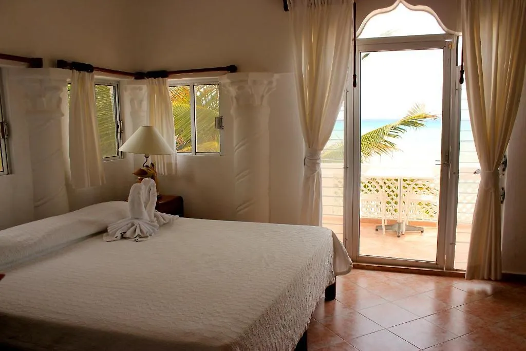 Hotel Alhambra (Adults Only) 3*, Playa del Carmen
